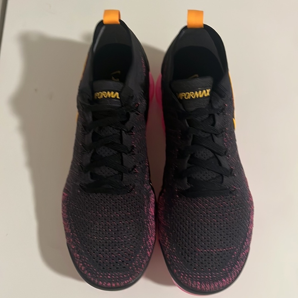 Air VaporMax Flyknit 2 ‘Pink Blast’ - Picture 2 of 3